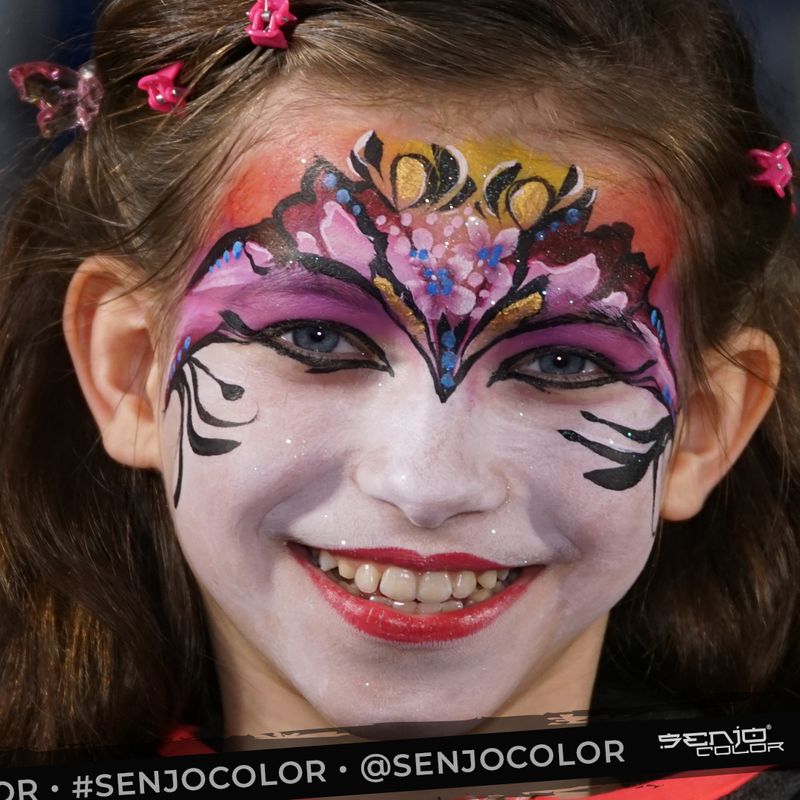 6 Colors Makeup Palette Face & Body Senjo Color